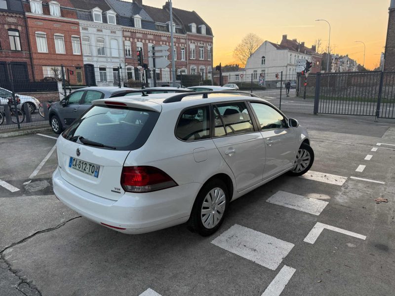 VOLKSWAGEN GOLF 6 BREAK 1.6 TDI 105CH BLUEMOTION 