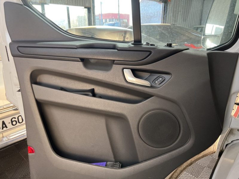 Ford Transit Custom 2.0 EcoBlue 105CH 9 places | TVA récupérable | Équipements PMR | Entretiens OK