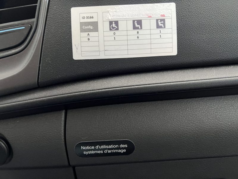 Ford Transit Custom 2.0 EcoBlue 105CH 9 places | TVA récupérable | Équipements PMR | Entretiens OK