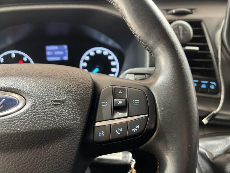 Ford Transit Custom 2.0 EcoBlue 105CH 9 places | TVA récupérable | Équipements PMR | Entretiens OK