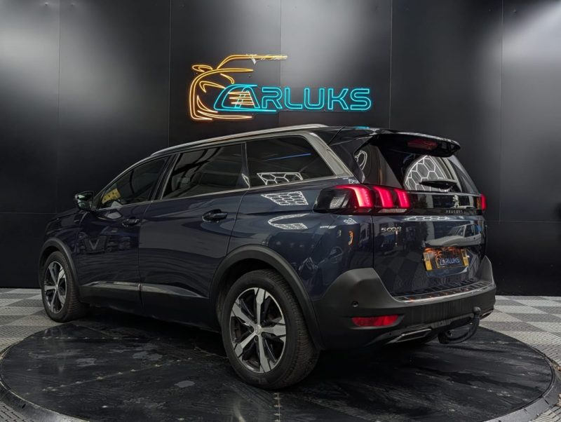 PEUGEOT 5008  2.0 BLUEHDI 180cv 