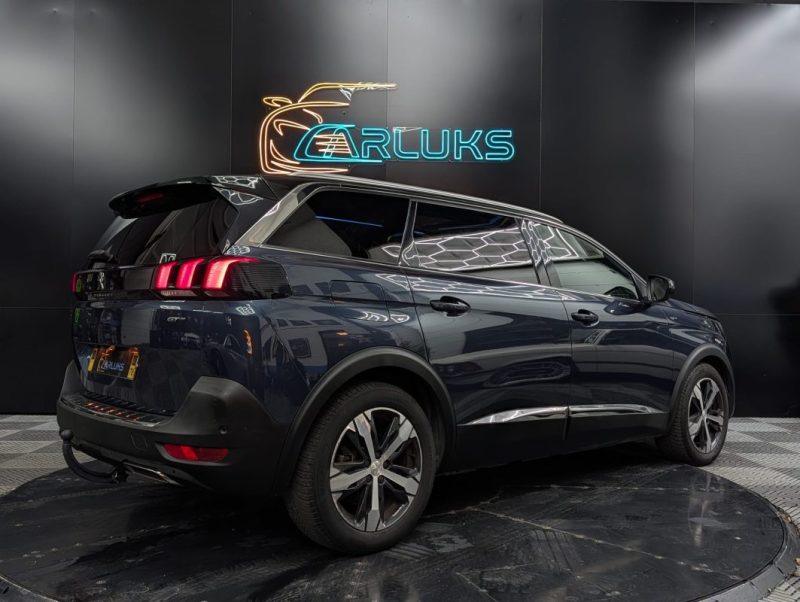 PEUGEOT 5008  2.0 BLUEHDI 180cv 