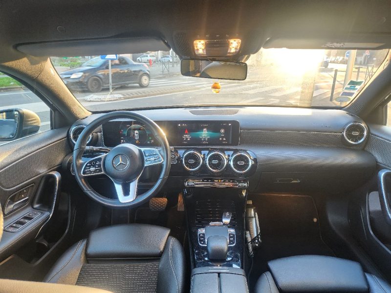 MERCEDES CLASSE A 180 D 116CH STYLE LINE 7G-DCT 2019