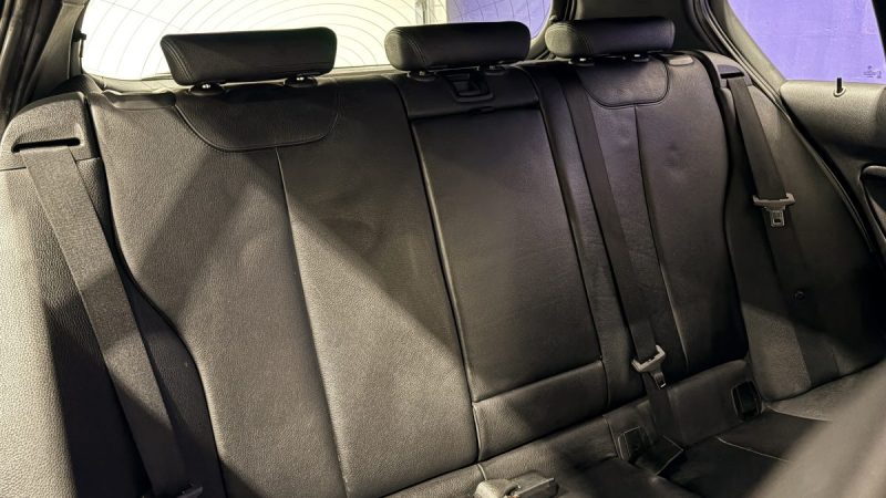 Bmw  Série 1 120D 184Ch lounge plus 2011- Harman Kardon - Intérieur cuir - Suivi Bmw 