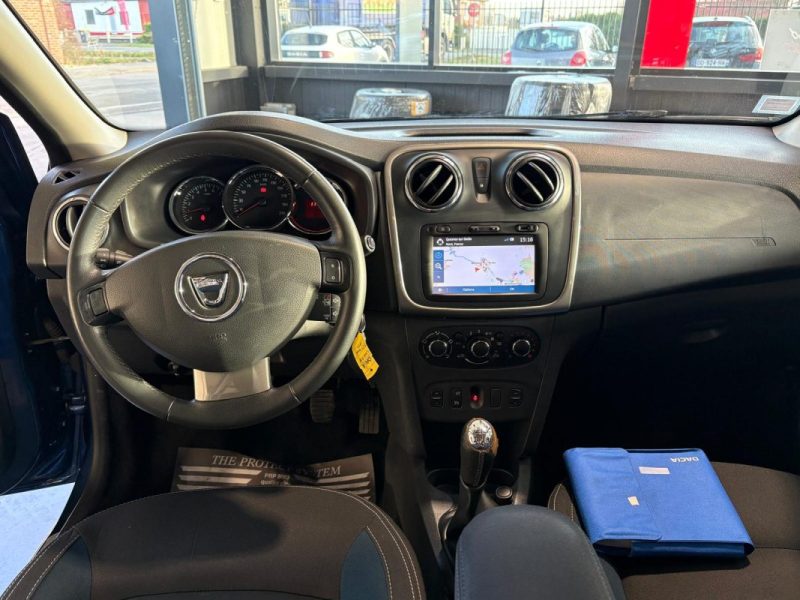 Dacia Logan 0.9 90ch 🚗 117 577 km 📊 Clim ❄️ Radar 🔊 Reprise 🔄 Garantie 🛡️