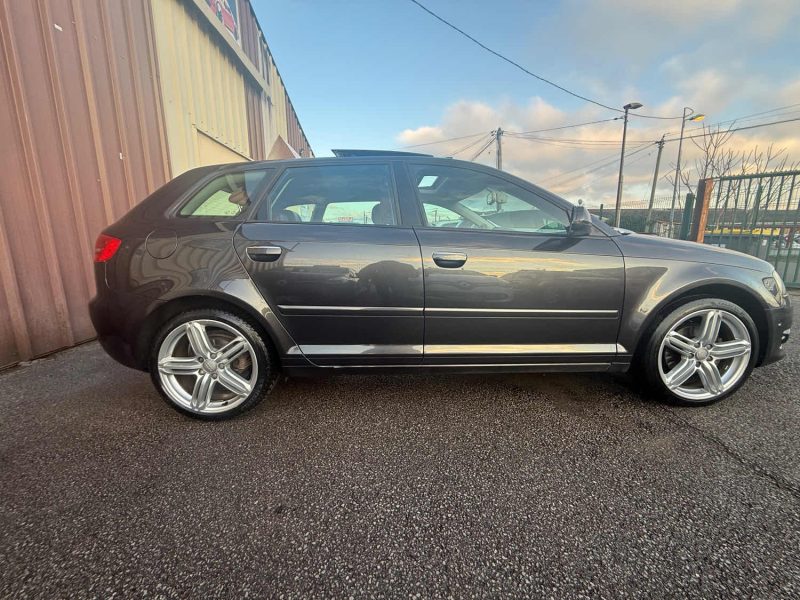AUDI A3 SPORTBACK PHASE 2 BOITE AUTOMATIQUE 2.0 TDI - 16V 140CV 2011