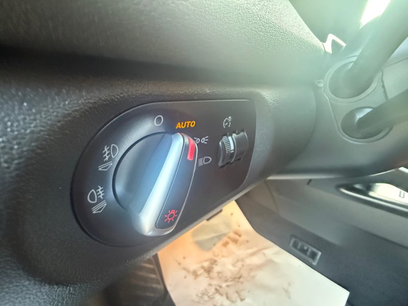 AUDI A3 SPORTBACK PHASE 2 BOITE AUTOMATIQUE 2.0 TDI - 16V 140CV 2011