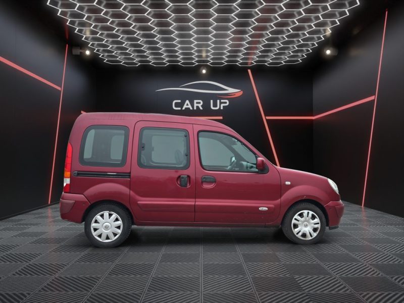 RENAULT KANGOO 1.6 Essence 95 cv Confort Expression 