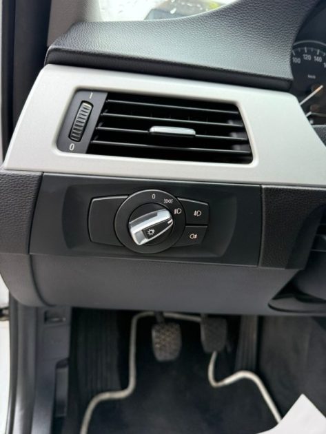BMW 2.0i E90 318 PHASE 2 EDITION CONFORT 143CH