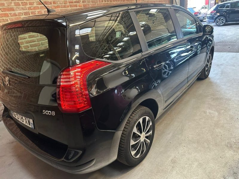 PEUGEOT 5008 1.6 HDI112 FAP BUSINESS 7PL 1.6 HDI112 FAP BUSINESS 7PL 2012
