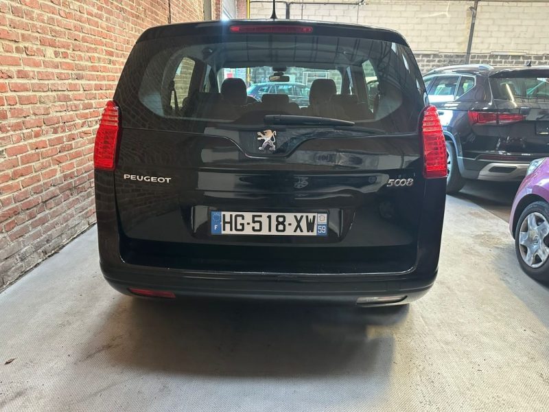 PEUGEOT 5008 1.6 HDI112 FAP BUSINESS 7PL 1.6 HDI112 FAP BUSINESS 7PL 2012