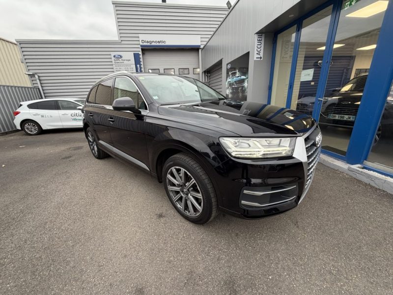 AUDI Q7 3.0 v6 TDI   272 Tiptronic 8 Quattro 7 pl Avus