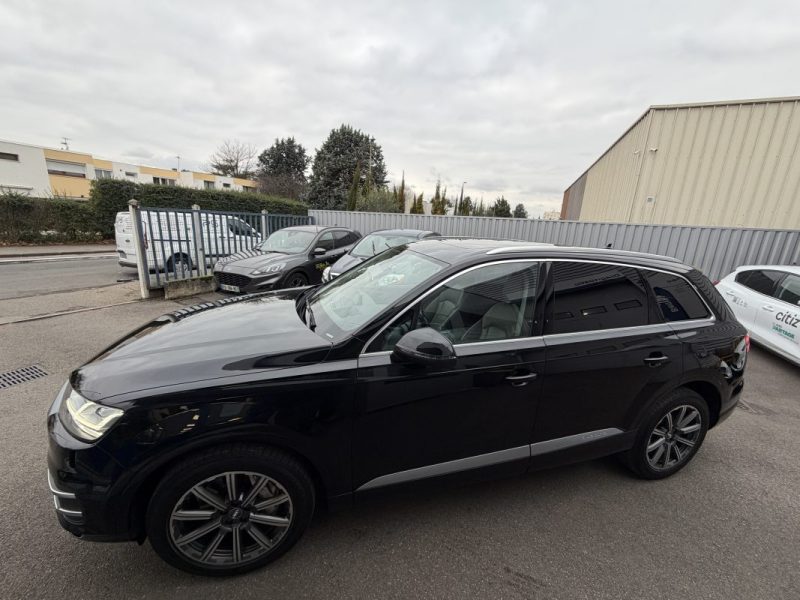 AUDI Q7 3.0 v6 TDI Chien Diesel 272 Tiptronic 8 Quattro 7 pl Avus