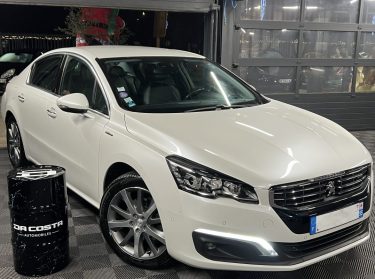 PEUGEOT 508 PHASE 2 GT LINE 1.6 THP 165 Cv BOITE AUTO APPLE CAROLAY & ANDROID AUTO - GARANTIE 1 AN