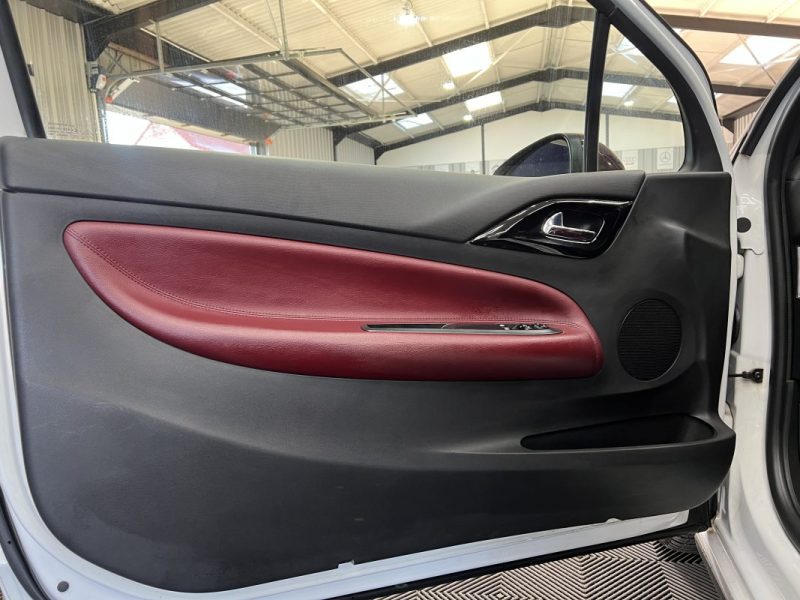 Citroën DS3 1.6 e-HDi 92ch So Chic | 129 800 KM | Immat FR | GPS | Bluetooth | Cuir chauffant  