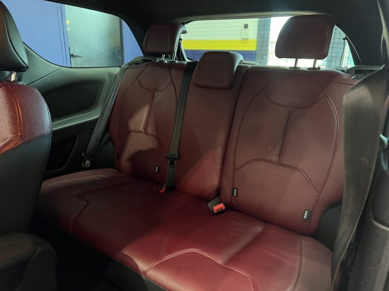 Citroën DS3 1.6 e-HDi 92ch So Chic | 129 800 KM | Immat FR | GPS | Bluetooth | Cuir chauffant  
