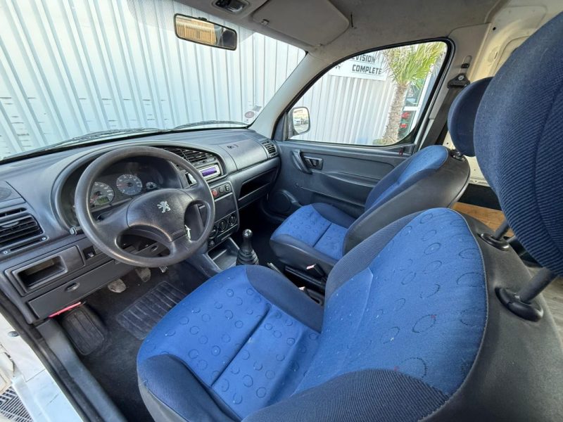 PEUGEOT PARTNER  1.9D 69 CV GARANTIE 3 MOIS 
