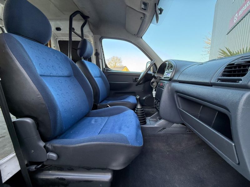 PEUGEOT PARTNER  1.9D 69 CV GARANTIE 3 MOIS 