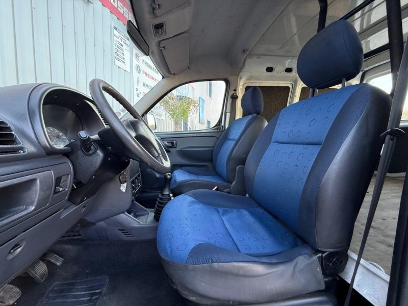 PEUGEOT PARTNER  1.9D 69 CV GARANTIE 3 MOIS 