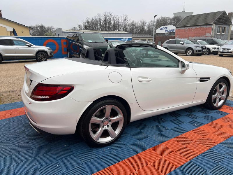 MERCEDES SLC 300 245CH 9G-TRONIC 2016