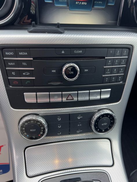 MERCEDES SLC 300 245CH 9G-TRONIC 2016