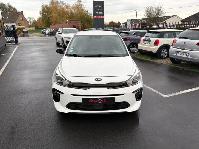 KIA Rio 101ch GT Line 🚗📱 82 000 km 📋 Apple Carplay / Caméra 🔄 Reprise ✅ Garantie