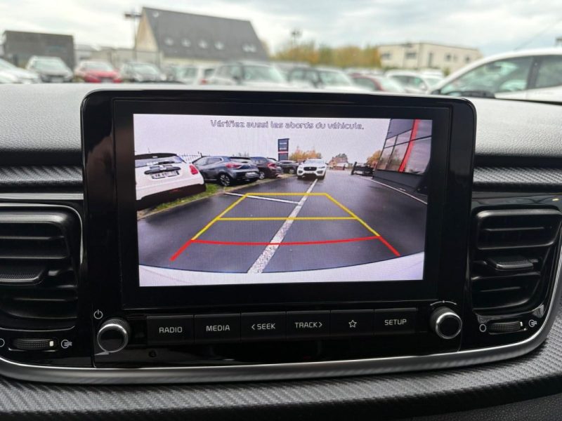 KIA Rio 101ch GT Line 🚗📱 82 000 km 📋 Apple Carplay / Caméra 🔄 Reprise ✅ Garantie