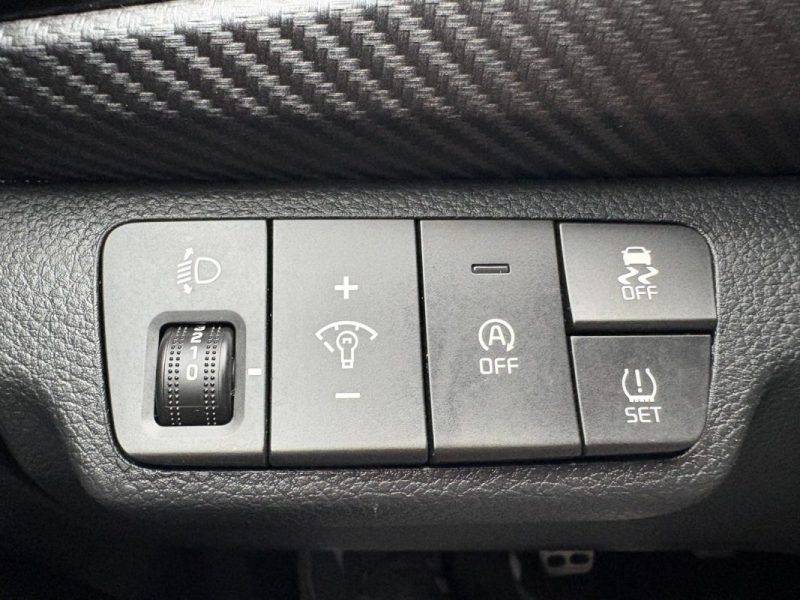 KIA Rio 101ch GT Line 🚗📱 82 000 km 📋 Apple Carplay / Caméra 🔄 Reprise ✅ Garantie