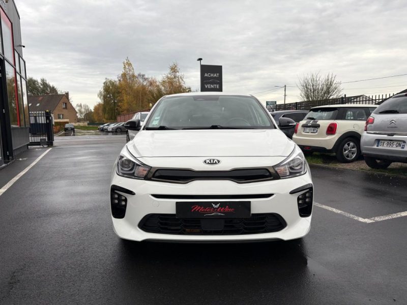 KIA Rio 101ch GT Line 🚗📱 82 000 km 📋 Apple Carplay / Caméra 🔄 Reprise ✅ Garantie
