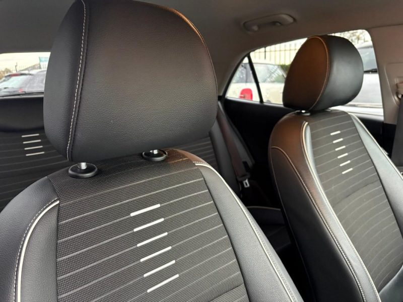 KIA Rio 101ch GT Line 🚗📱 82 000 km 📋 Apple Carplay / Caméra 🔄 Reprise ✅ Garantie