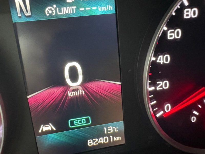 KIA Rio 101ch GT Line 🚗📱 82 000 km 📋 Apple Carplay / Caméra 🔄 Reprise ✅ Garantie