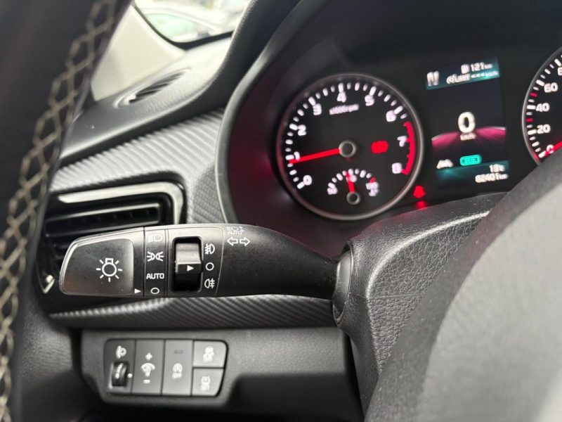 KIA Rio 101ch GT Line 🚗📱 82 000 km 📋 Apple Carplay / Caméra 🔄 Reprise ✅ Garantie