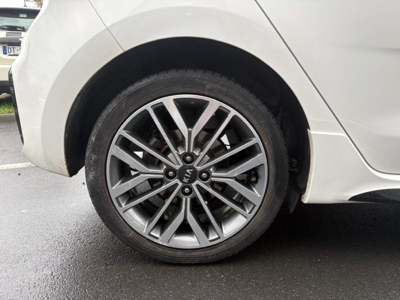 KIA Rio 101ch GT Line 🚗📱 82 000 km 📋 Apple Carplay / Caméra 🔄 Reprise ✅ Garantie