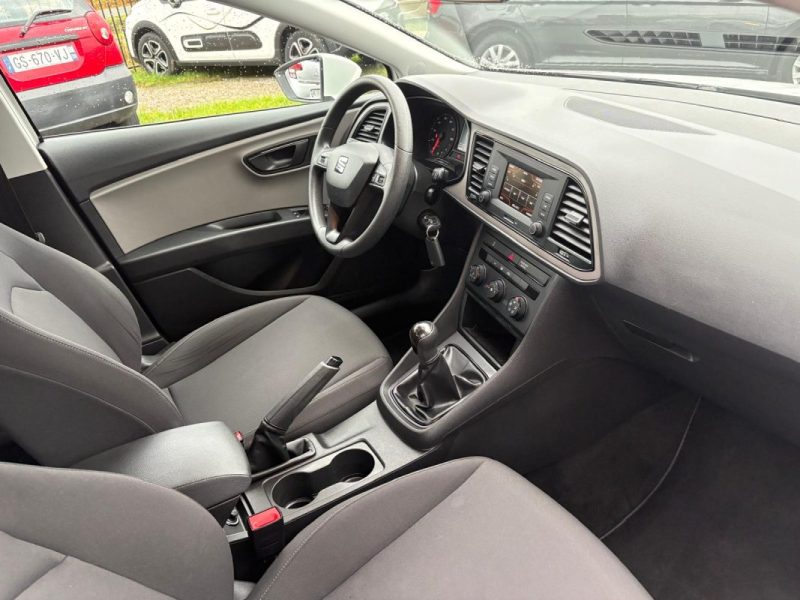 SEAT LEON 1.2 TSI 110CH REFERENCE - 📱 Bluetooth - ❄️ Climatisation - ✅ Reprise possible 