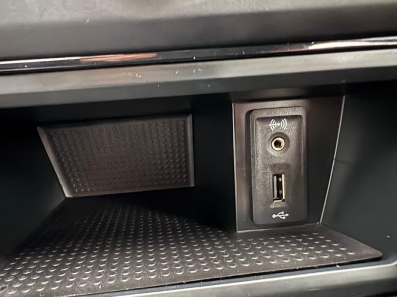 SEAT LEON 1.2 TSI 110CH REFERENCE - 📱 Bluetooth - ❄️ Climatisation - ✅ Reprise possible 