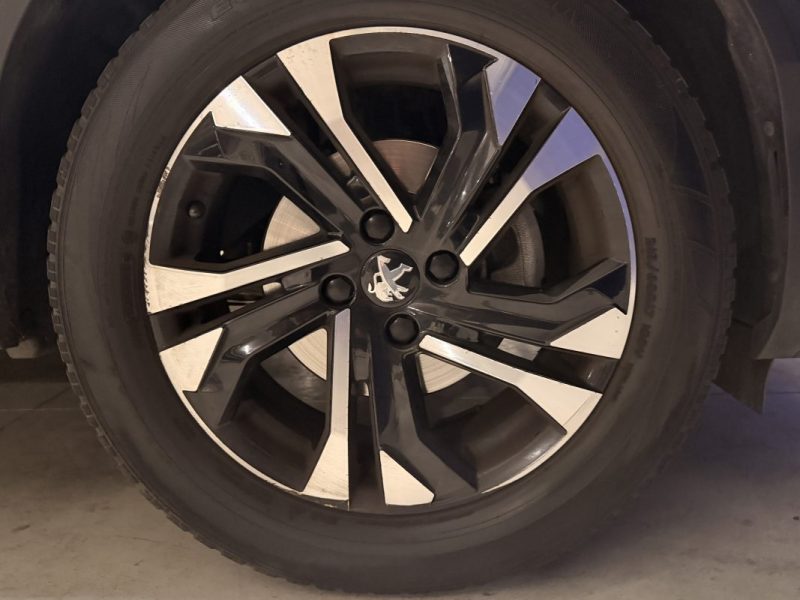 Peugeot 2008 / Diesel / Apple CarPlay / Caméra de recul / 2020 / 110 000 km /1,5 L Blue HDI / 100 ch