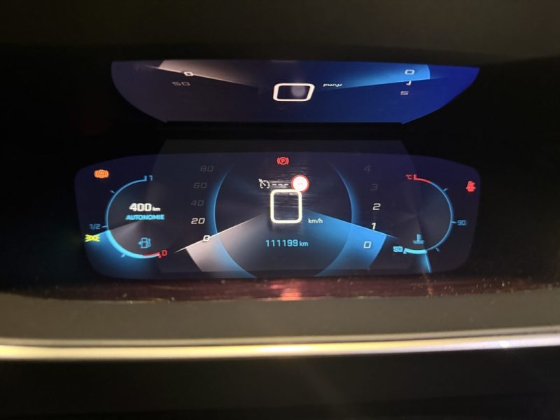 Peugeot 2008 1.5 L BLUE HDi - 100ch - BVM - 2020 - CarPlay - Caméra de recul 