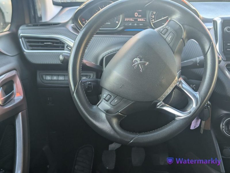 PEUGEOT 2008 1.6 E-HDI  92 CV DIN ET 5CV FISCAUX   ALLURE 2015