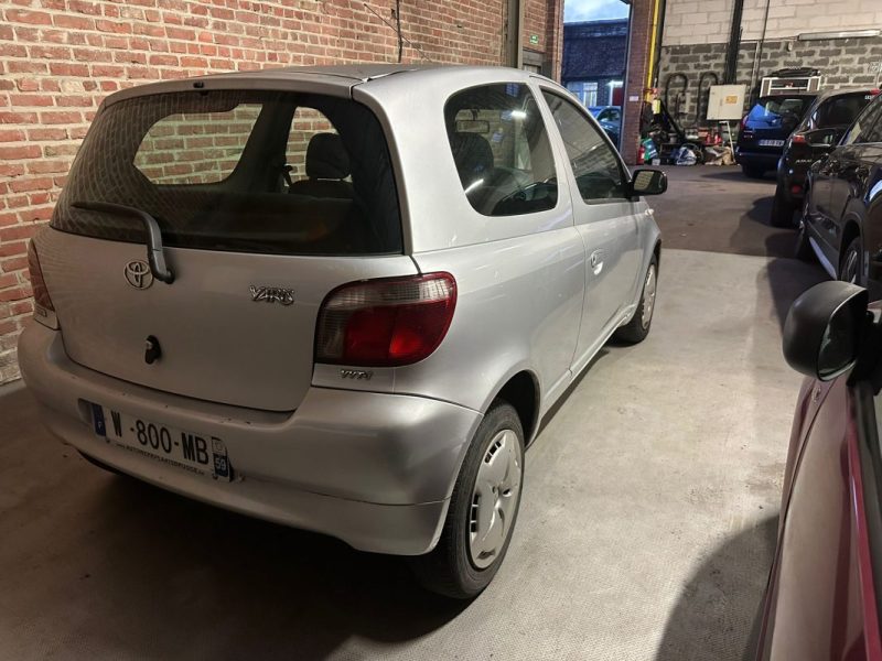 TOYOTA 1.0 FRANCE 68CV YARIS  2002