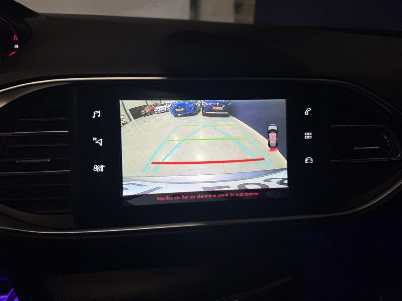 PEUGEOT 308  GT 2.0 BLUEHDI 180CH GT EAT8 - DISTRI OK - TOIT PANO / CAMERA / DENON