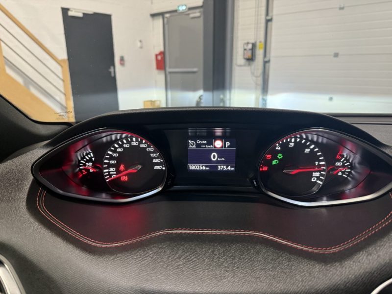 PEUGEOT 308  GT 2.0 BLUEHDI 180CH GT EAT8 - DISTRI OK - TOIT PANO / CAMERA / DENON