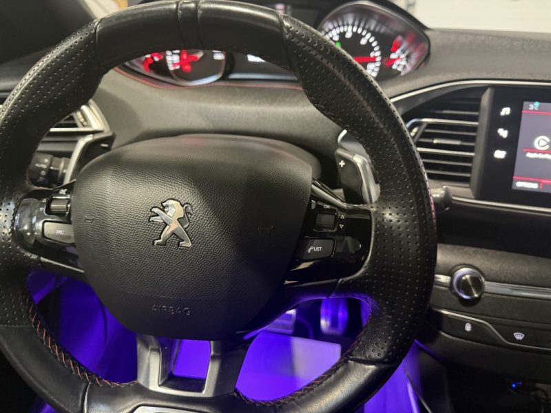 PEUGEOT 308  GT 2.0 BLUEHDI 180CH GT EAT8 - DISTRI OK - TOIT PANO / CAMERA / DENON