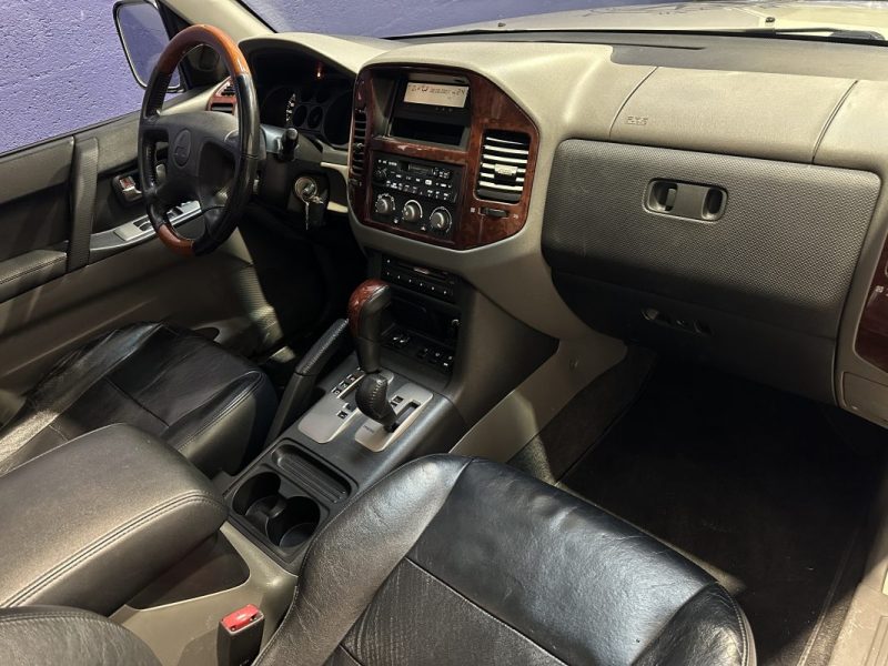 MITSUBISHI PAJERO 3.2 DI-D ELEGANCE BVA