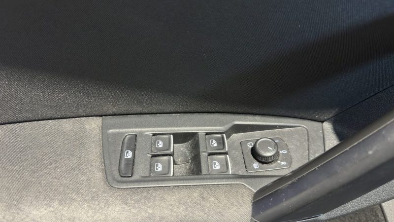 Volkswagen Tiguan 2.0 TDI 150ch Confortline DSG7 - Carplay - Caméra de recul