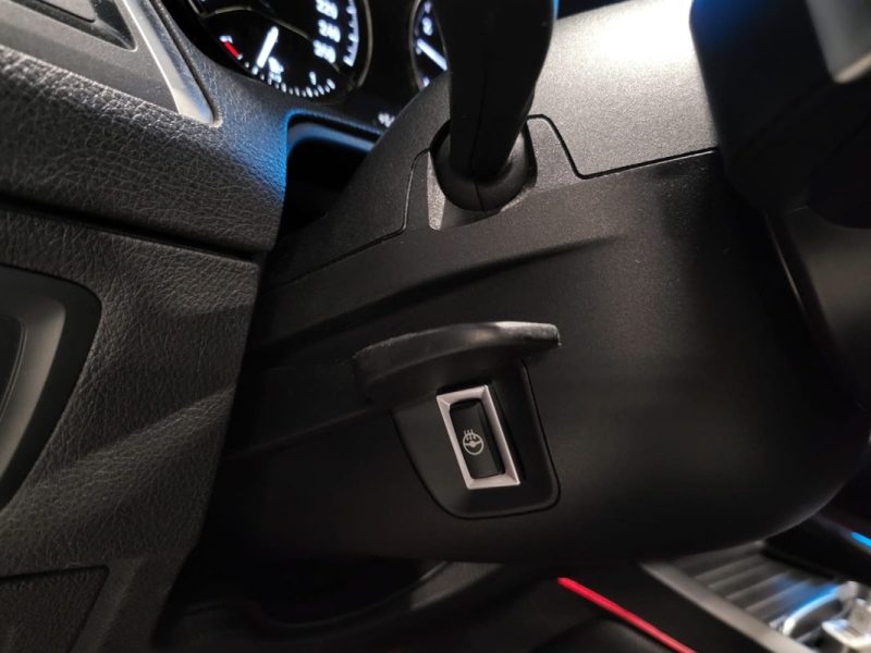 BMW SERIE 1 118I 136CV PACK M TOIT OUVRANT / H&K / SIEGES ELECT A MEMOIRES  2018