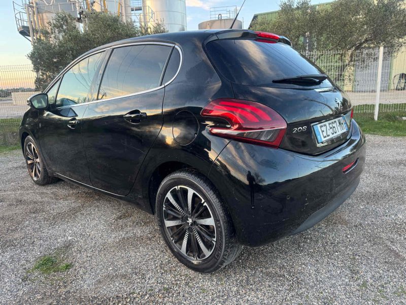 PEUGEOT 208 I 1.2 THP 110 Cv TECH EDITION