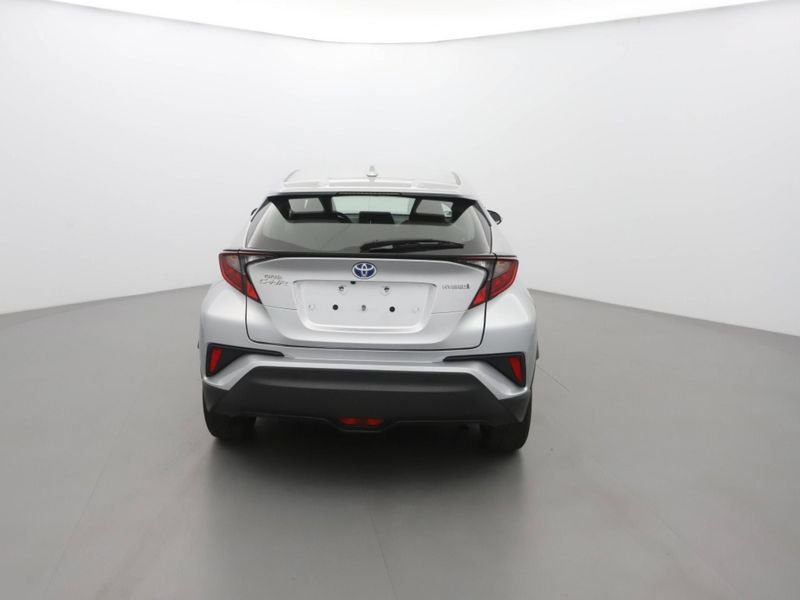 Toyota C-HR 1.8 e-cvt 125hbusiness edition