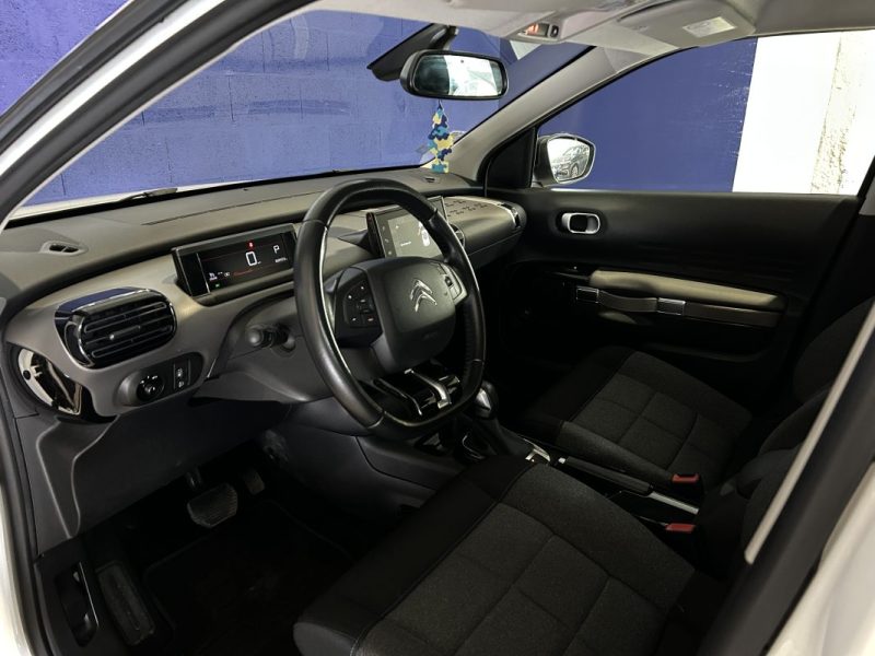 CITROEN C4 CACTUS EAT6 120 CV / BOITE AUTO / JANTES ALU / CARPLAY / REGULATEUR /MODE SPORT