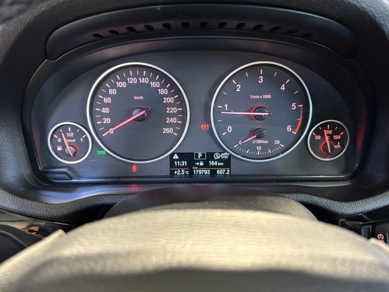 BMW X3 SDRIVE18DA 150CH X LINE CARPLAY