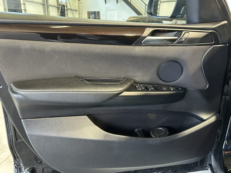 BMW X3 SDRIVE18DA 150CH X LINE CARPLAY